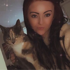 Meet your Posher, Molly